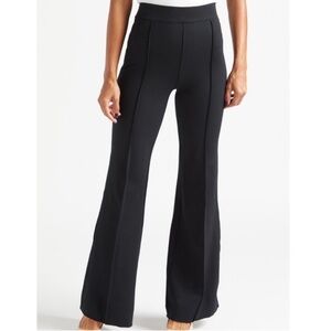SPANX | ponte flare pant.